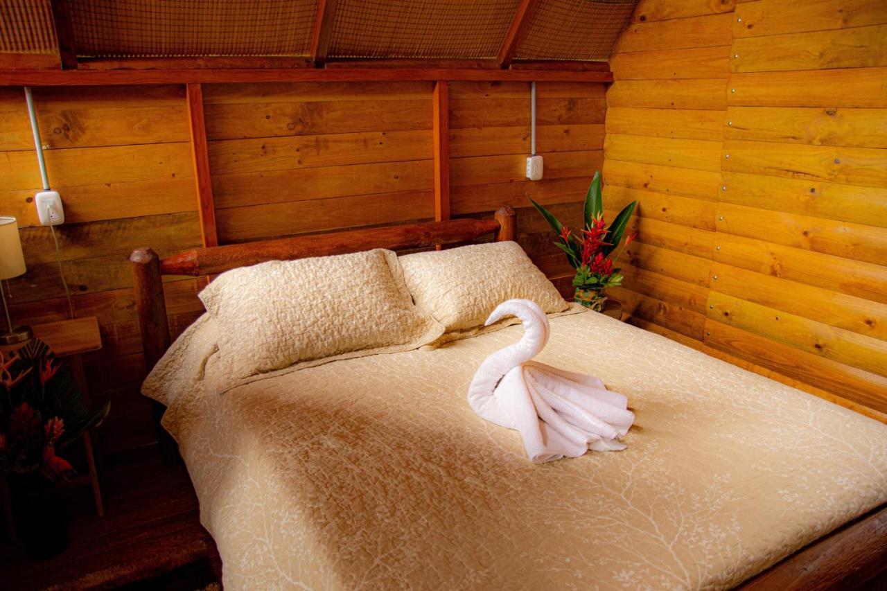 Pacuare Mountain Lodge Tres Equis Екстериор снимка